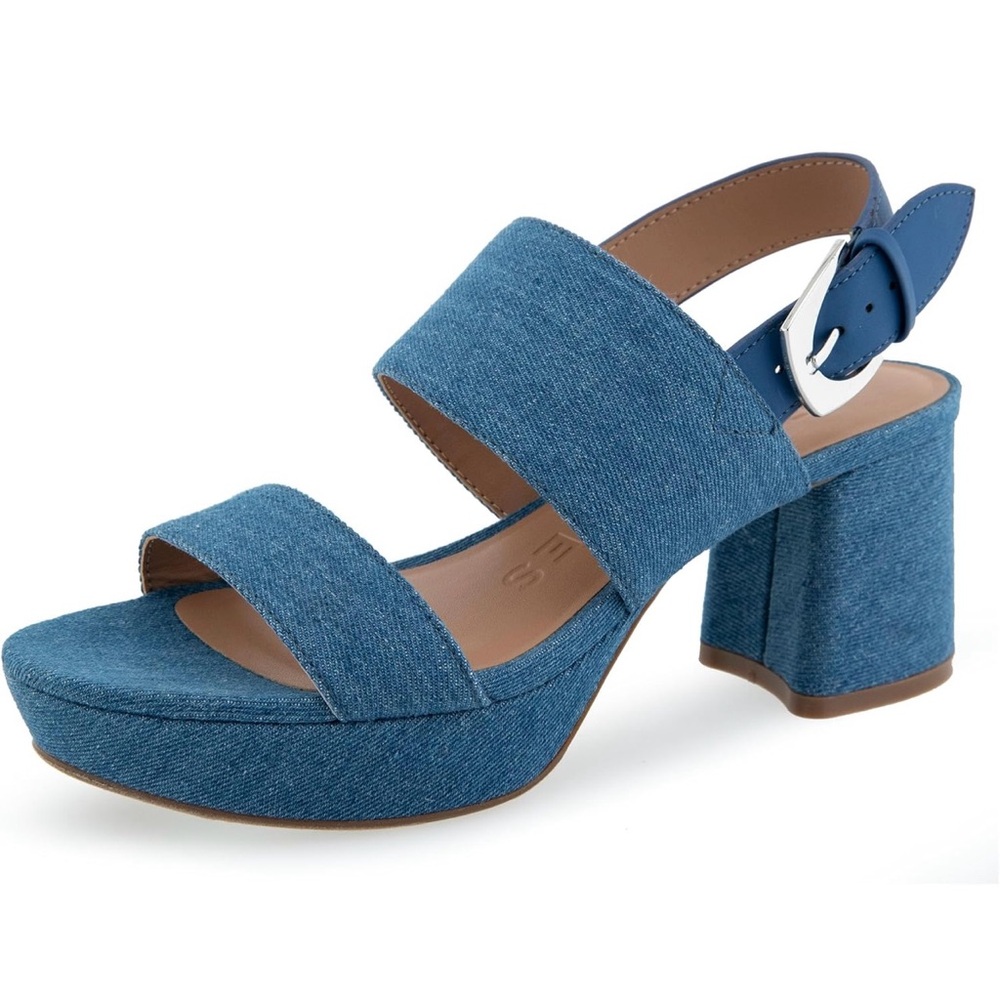 AEROSOLES Denim Blue Chunky Heel Sandals